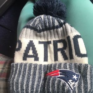 Never worn patriots HAT!